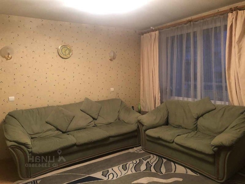 Чистая, уютная квартира в тихом месте при этом в очень близко в метро Дыбенко.