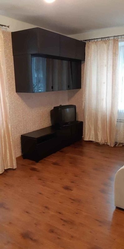 Сдатся комната в трхкомнатной квартире.