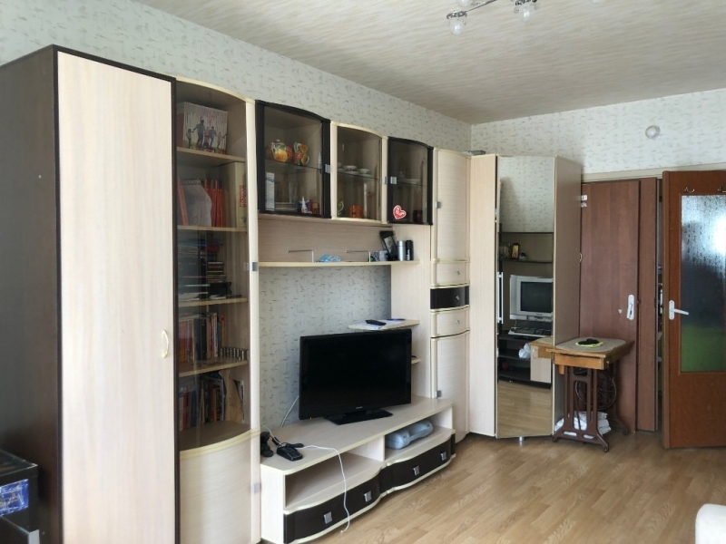 Продается большая 4-х комнатная квартира 94,1 м2.