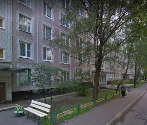 Продается 2-комнатная квартира в хорошем районе.