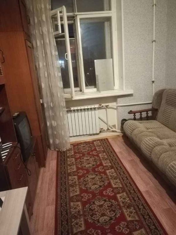 Сдатся комната на длительный срок .