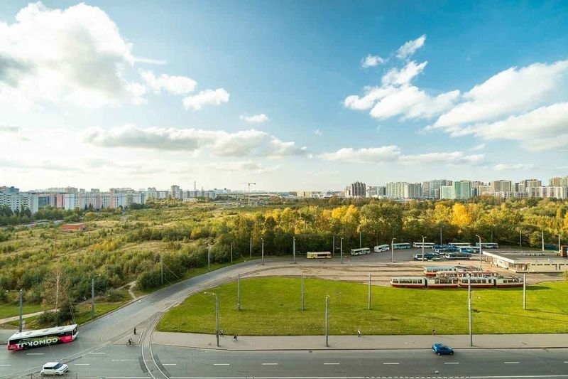 Сдается славянской семье, хорошая, уютная, видовая квартира.