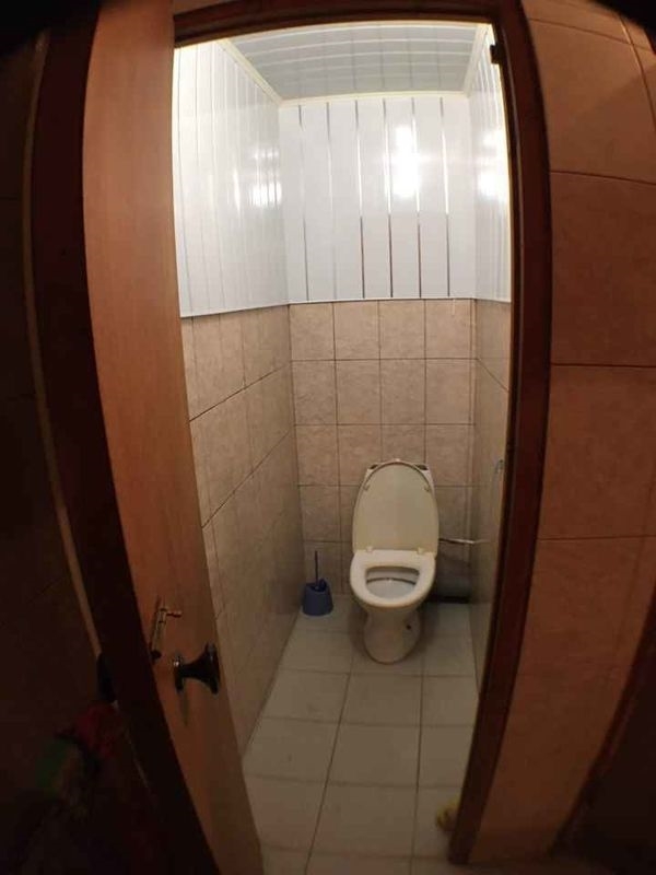 Продается комната - недорого.