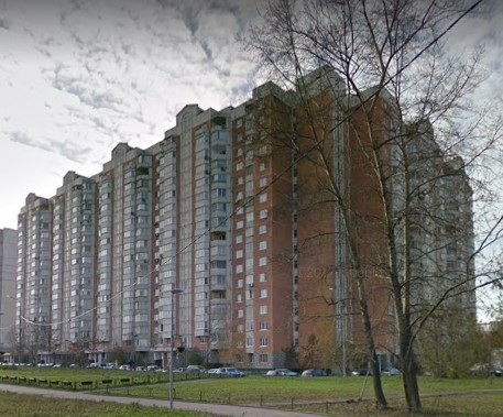 Продается 2-к квартира на 4 этаже 17-ти этажного дома.