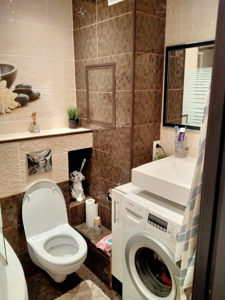 Продается 1-к квартира в хорошем развитом районе.