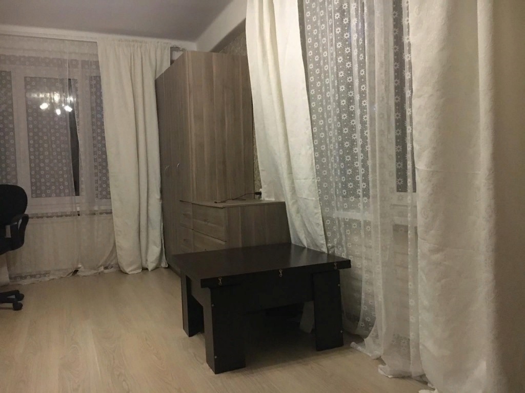 Продается 1-к квартира в хорошем развитом районе.