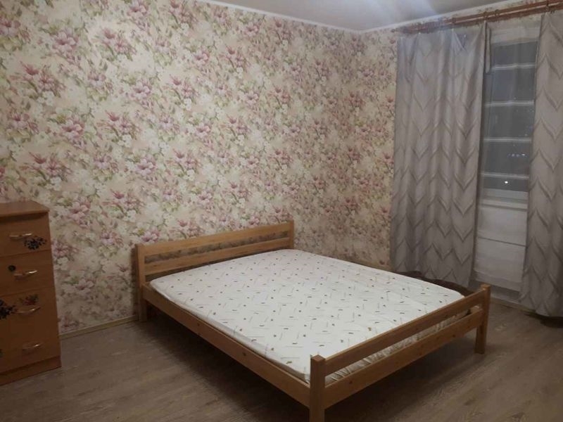 Сдатся уютная, просторная трхкомнатная квартира, в хорошем состоянии.