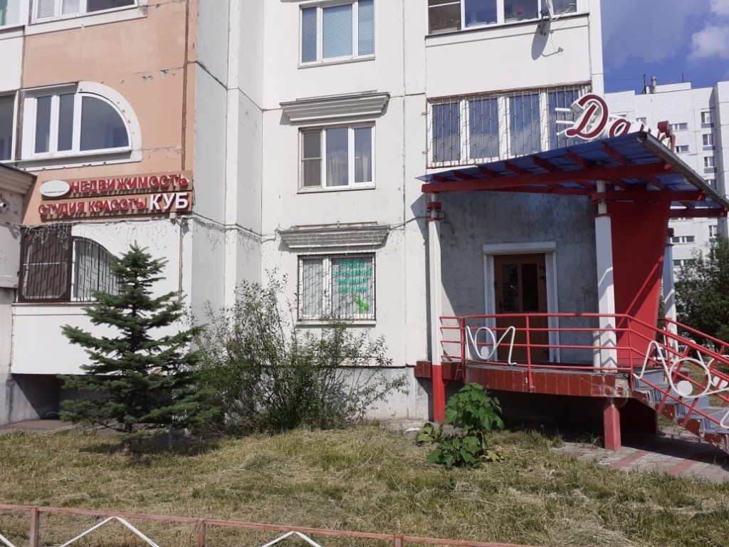 Сдам 2-к квартиру в районе с развитой инфраструктурой.