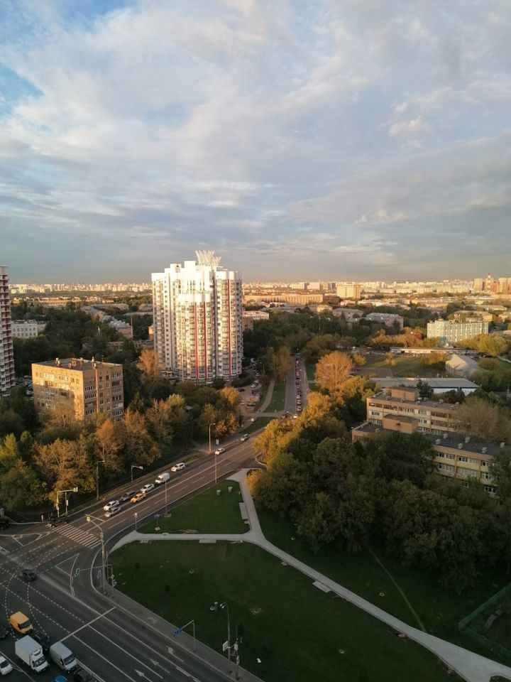 Сдается в аренду замечательная 3-к кв.