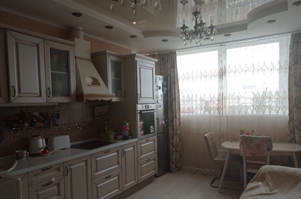 КВАРТИРА С ШИКАРНЫМ РЕМОНТОМ.