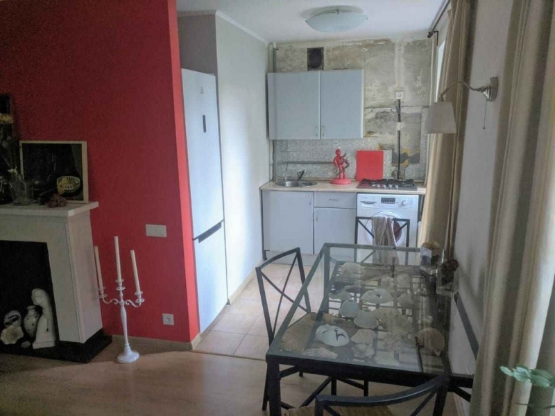 Продам отличную квартиру, кухня гостиная 20,5м.