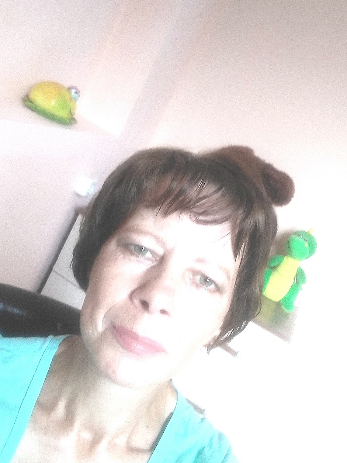 менеджер по работе с клиентами.