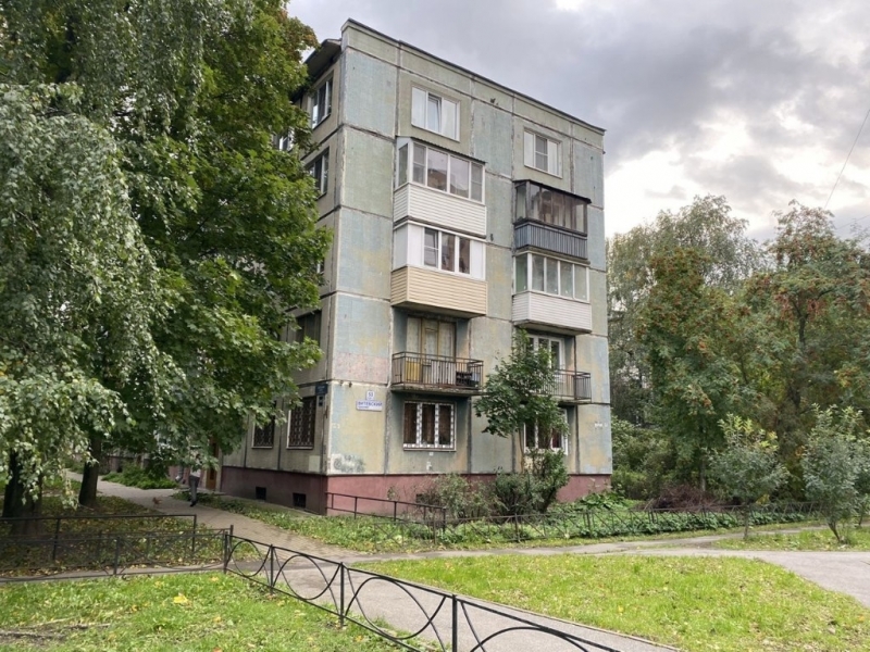 Продам уютную 2-комнатную квартиру.
