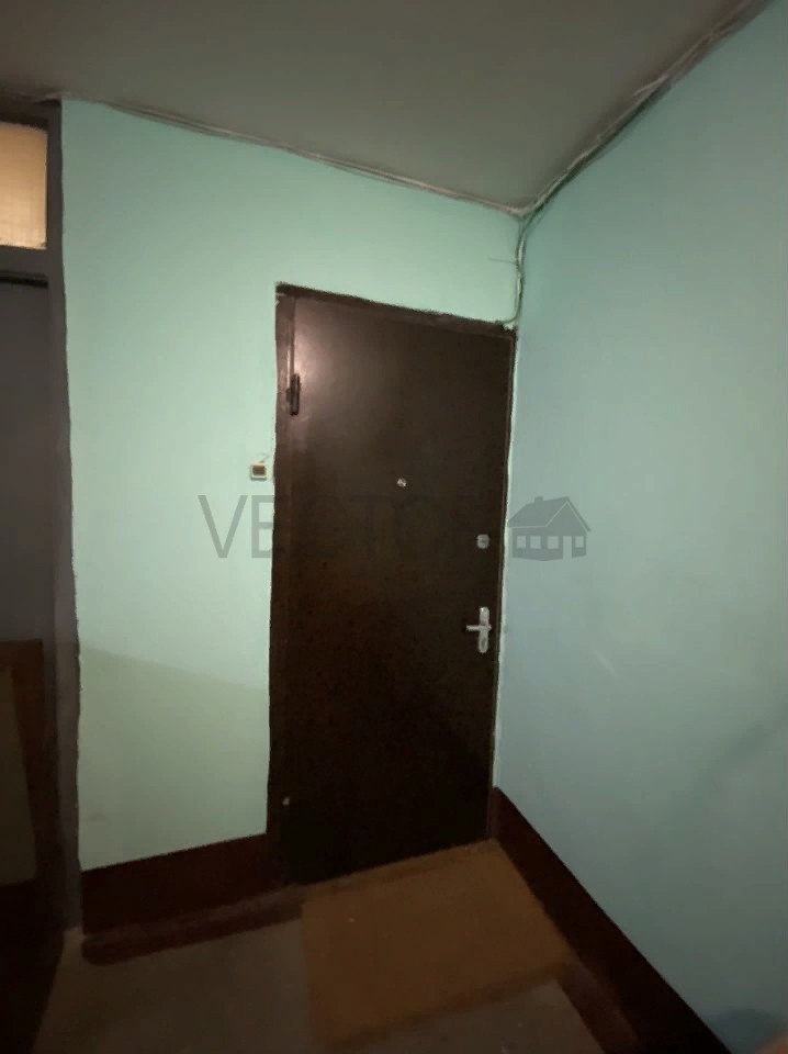 Продаю 1-к квартиру.