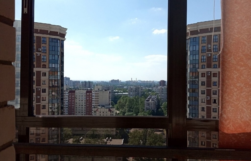 Метро в пешей доступности.