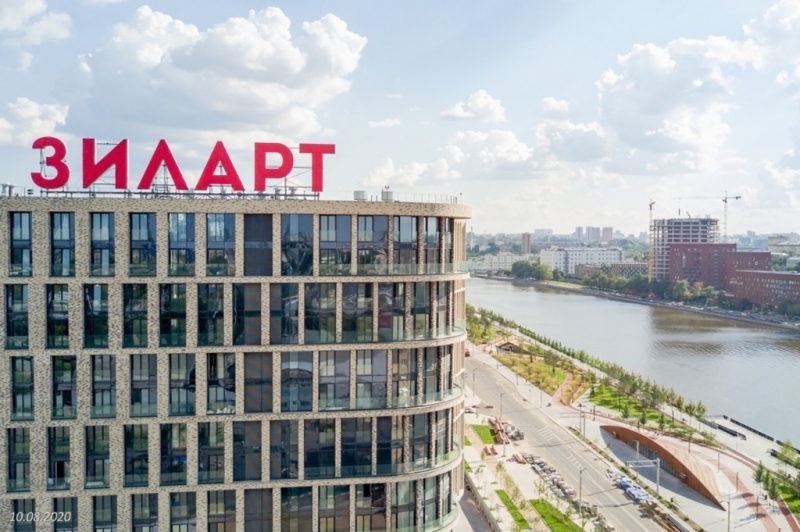 Прдам 1-к квартиру в районе с развитой инфраструктурой.