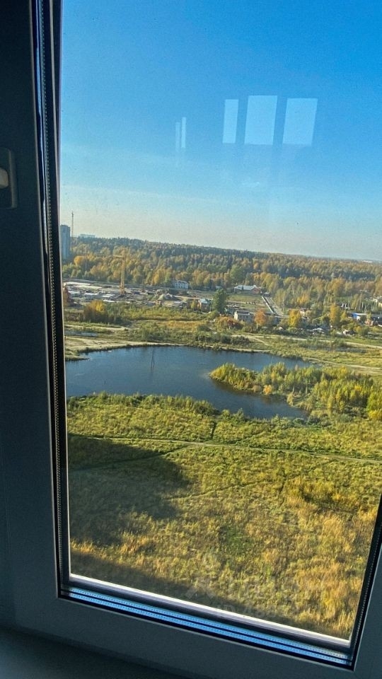 Продается 2-комнатная квартира в хорошем районе.