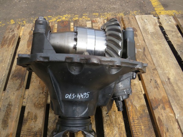 Редуктор заднего моста gr 3.9614.381 RP835