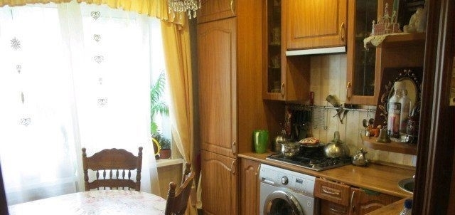 Продам прекрасную трехкомнатную квартиру.