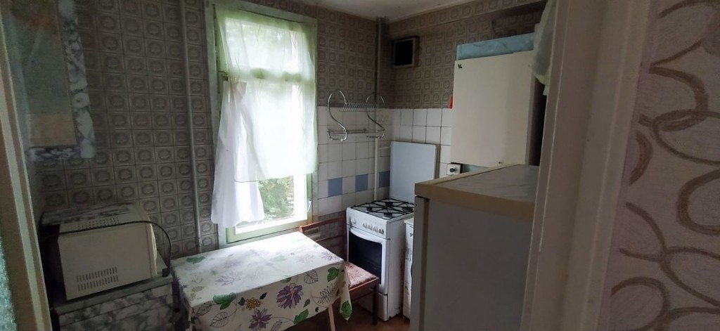 Продается 3хкомнатная квартира на 3 этаже панельного дома.