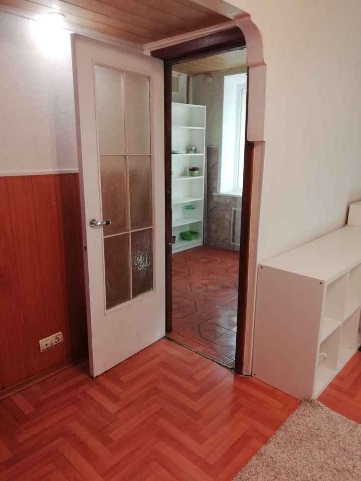 Двухкомнатная квартира ,только закончен косметический ремонт.