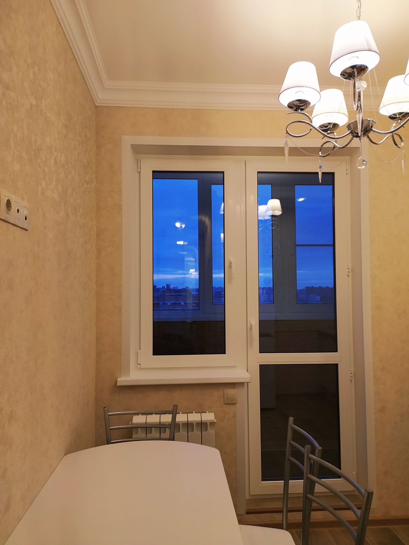 Окна REHAU Intelio- остекление,утепление лоджий.