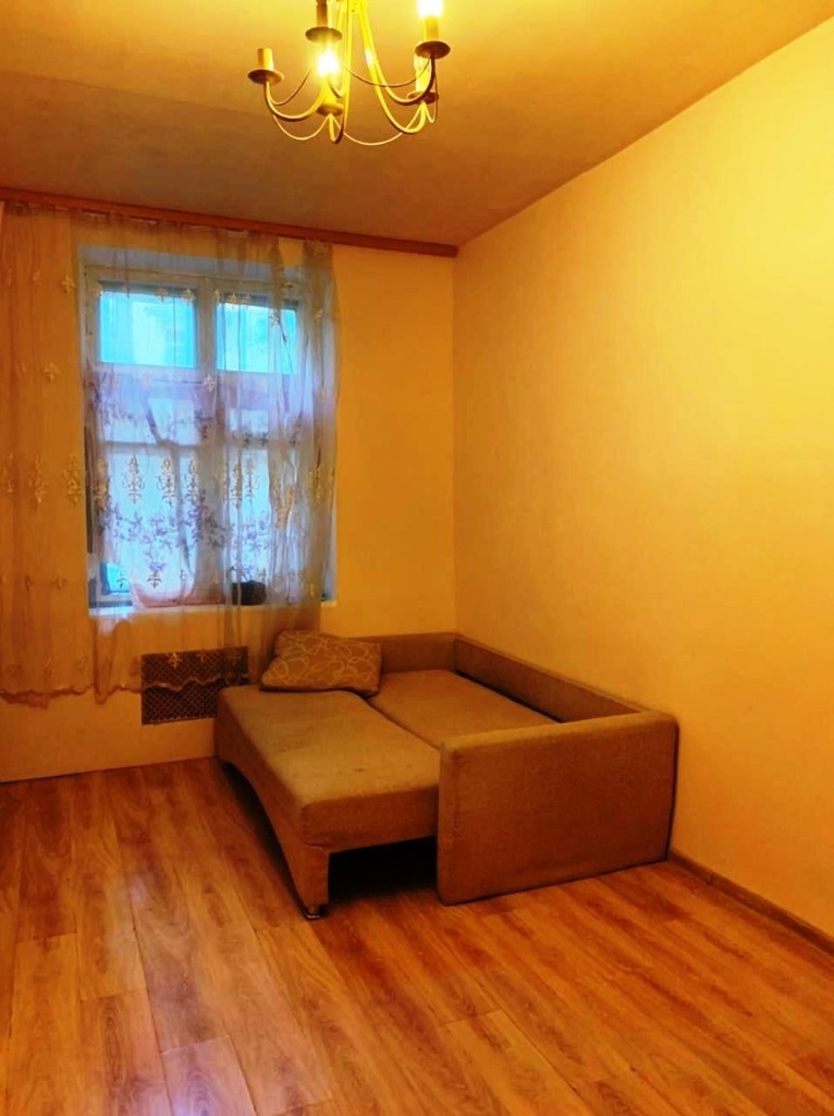 Продается 3-комн. квартира, все комнаты изолированные.