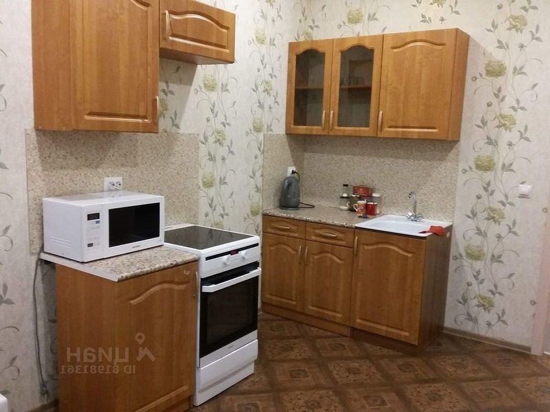 Сдатся 2х комнатная квартира в Шушарах на длительный срок.