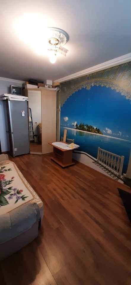 Продается 3-комнатная квартира.