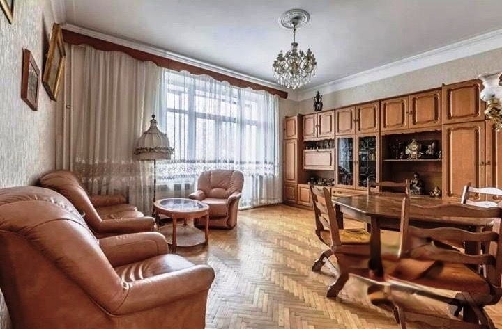 Продам уютную 3-комнатную квартиру.