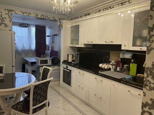Продам прекрасную двухкомнатную квартиру.