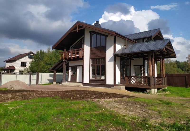 Продается хороший дом.