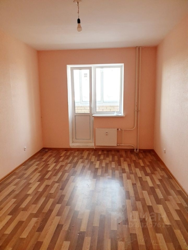 Продается большая 1-комнатная квартира в ЖК Подкова.