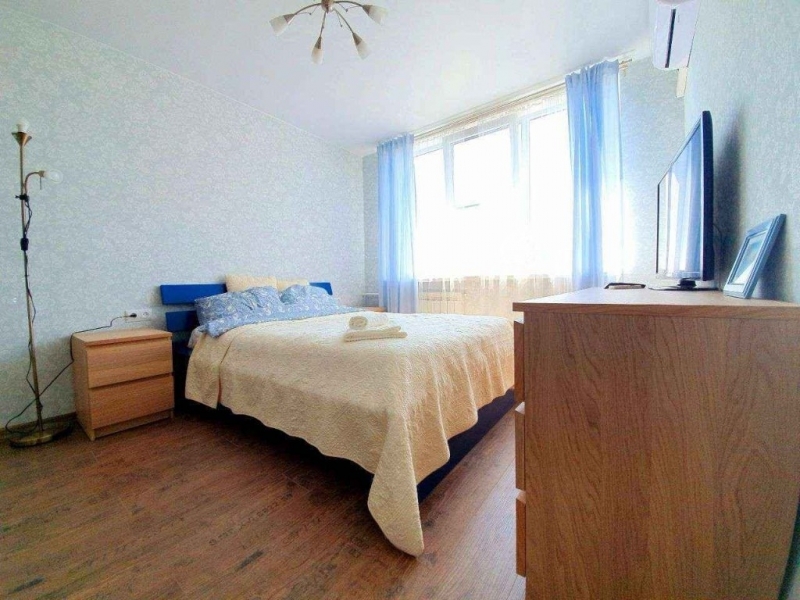 Продается 1-к квартира в хорошем развитом районе.