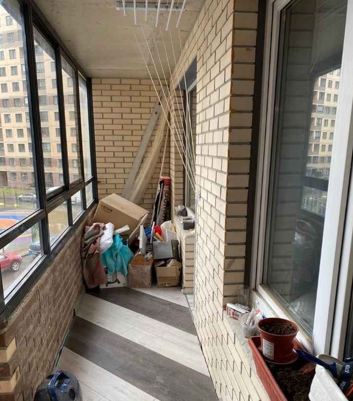 Продам 2-комнатную квартиру в развитом районе по низкой цене.