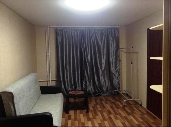 Продам трешку в хорошем районе.