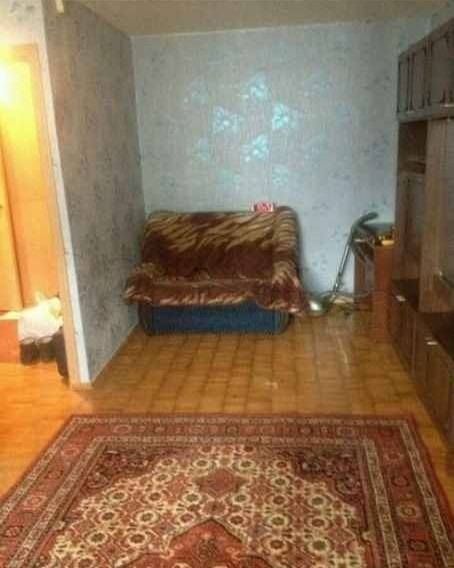 Продам однокомнатную благоустроинную квартиру.