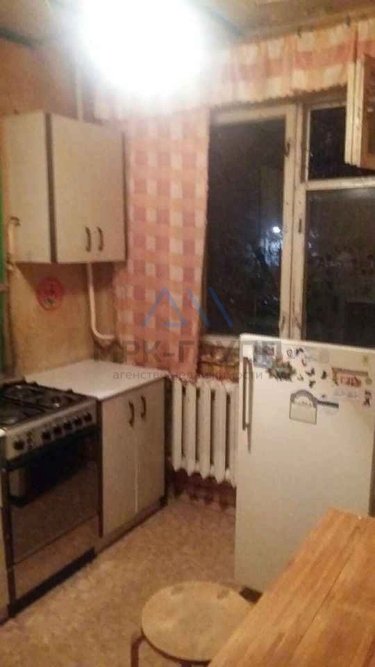 Продается 1-комнатная квартира общей площадью 30 м2.