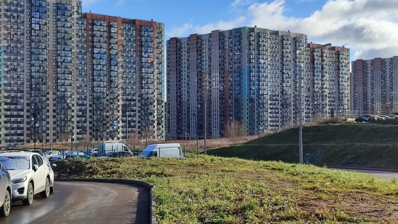 Продается 3-комн. квартира, все комнаты изолированные.