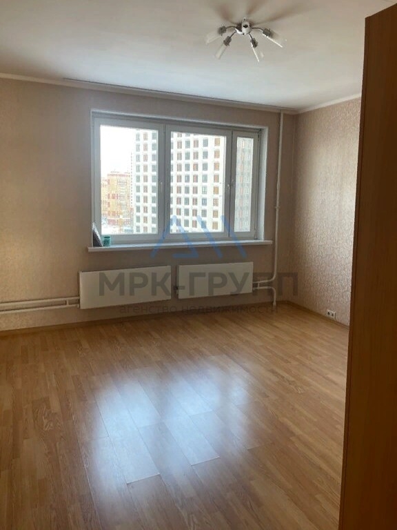 Продается 2-комнатная квартира.
