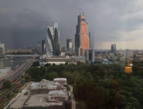 Сдам 3-к квартиру в районе с развитой инфраструктурой.