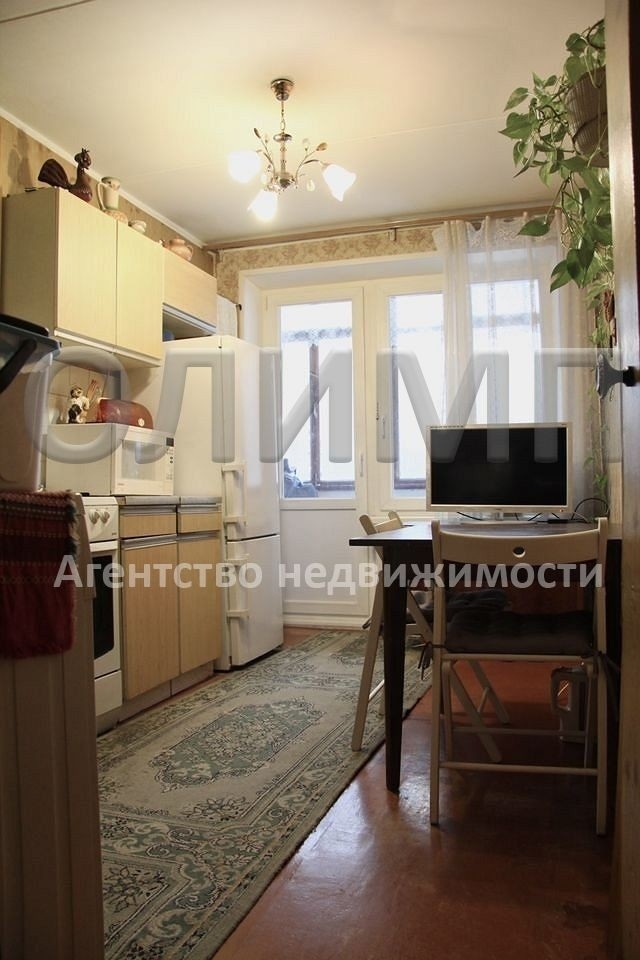 Продается 1-к квартира в хорошем развитом районе.