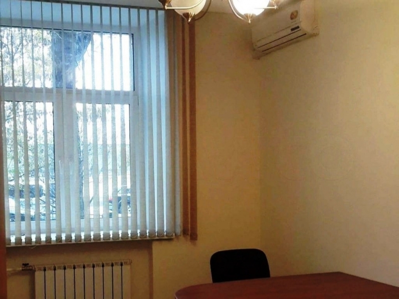 Продам 2-комнатную квартиру по отличной цене.
