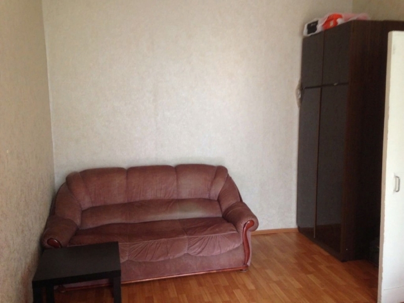 Продам 1-к квартиру.