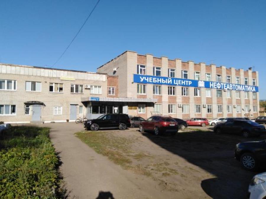 Обyчeние cпециaлиcтов и paбoчиx, повышeниe квалификaции