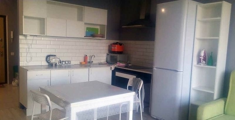 Сдается 1-к квартира в тихом районе.