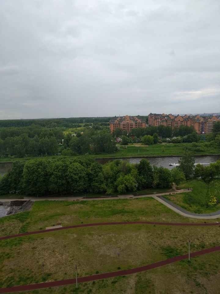 Сдатся уютная однокомнатная квартира СТУДИЯ в хорошем состоянии, в монолитном д