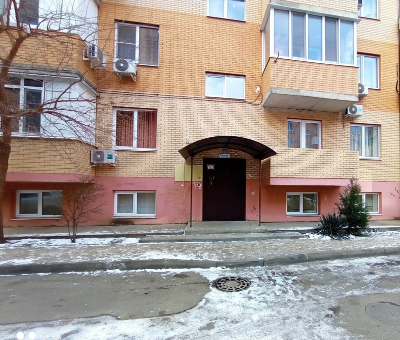 3-к квартира, 76 м2, 1 эт.