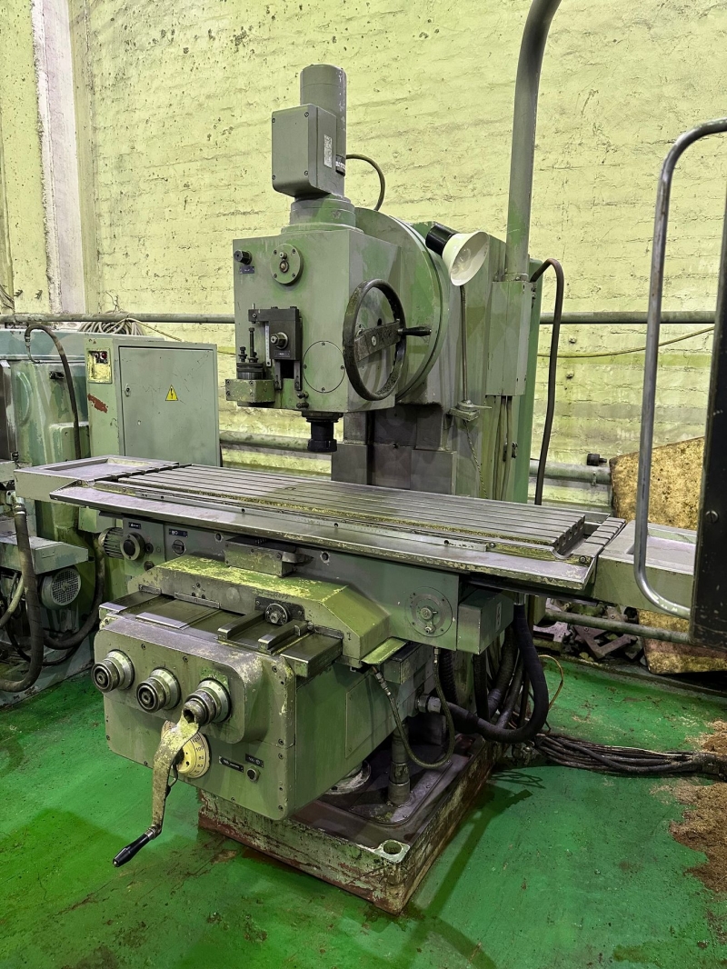 Вертикальный фрезерный станок Heckert FSS 400 v2