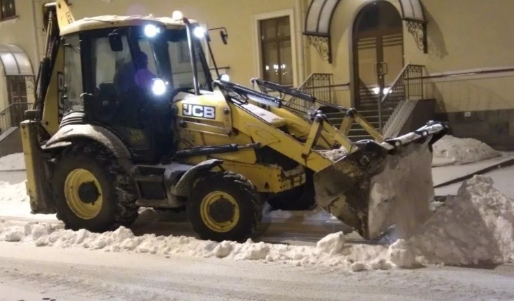 Вывоз снега Петроградский район